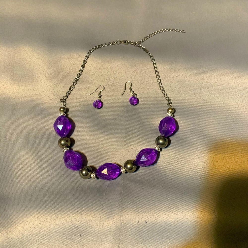Necklace and earrings